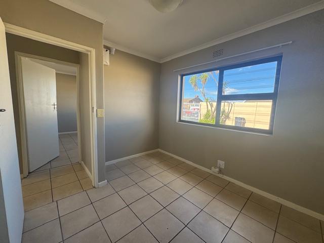 3 Bedroom Property for Sale in Wetton Western Cape